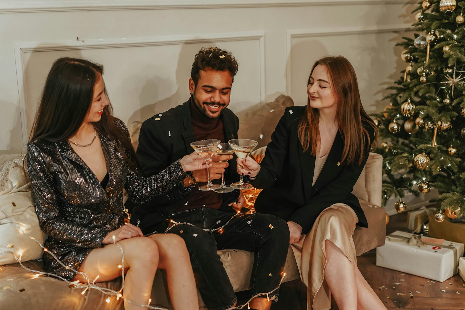 Navigating the Holiday Season While Maintaining Sobriety
