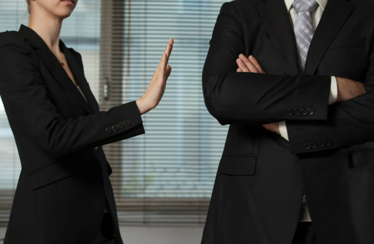 Setting Boundaries at Work | Strategies for Mental Well-being and Work-Life Balance